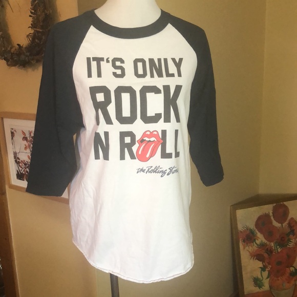 ROLLING STONES size Medium It’s Only Rock ‘N Roll Baseball 3/4 Authentic Merch - Picture 1 of 12